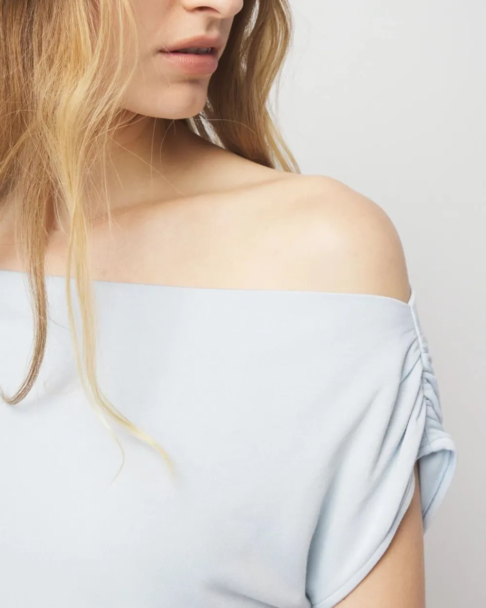 Asymmetric Ruched Top*White House Black Market Online
