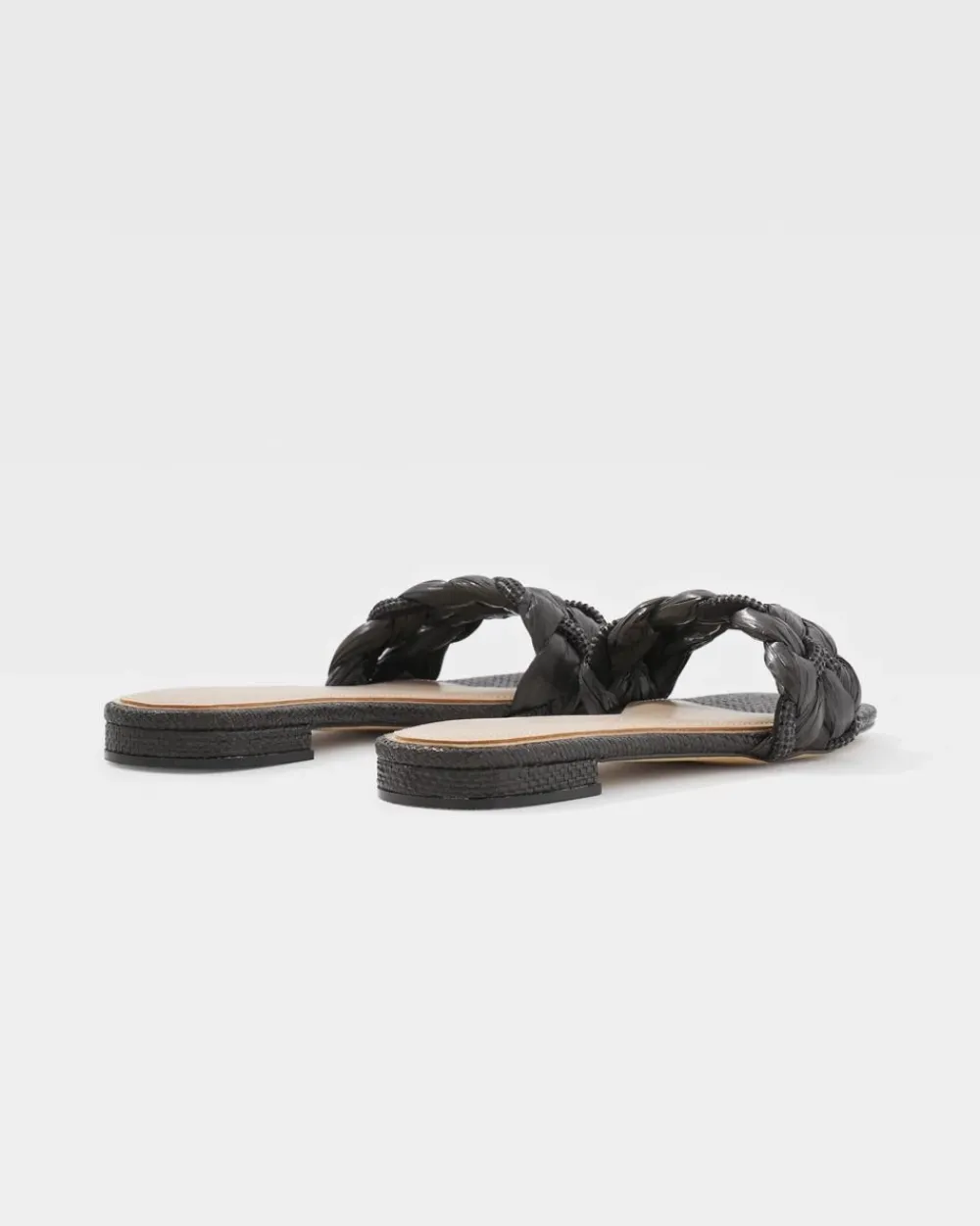 Braided Raffia Flat*White House Black Market Best