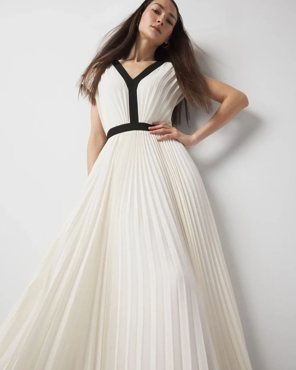 Colorblocked Pleated Maxi Dress*White House Black Market Fashion
