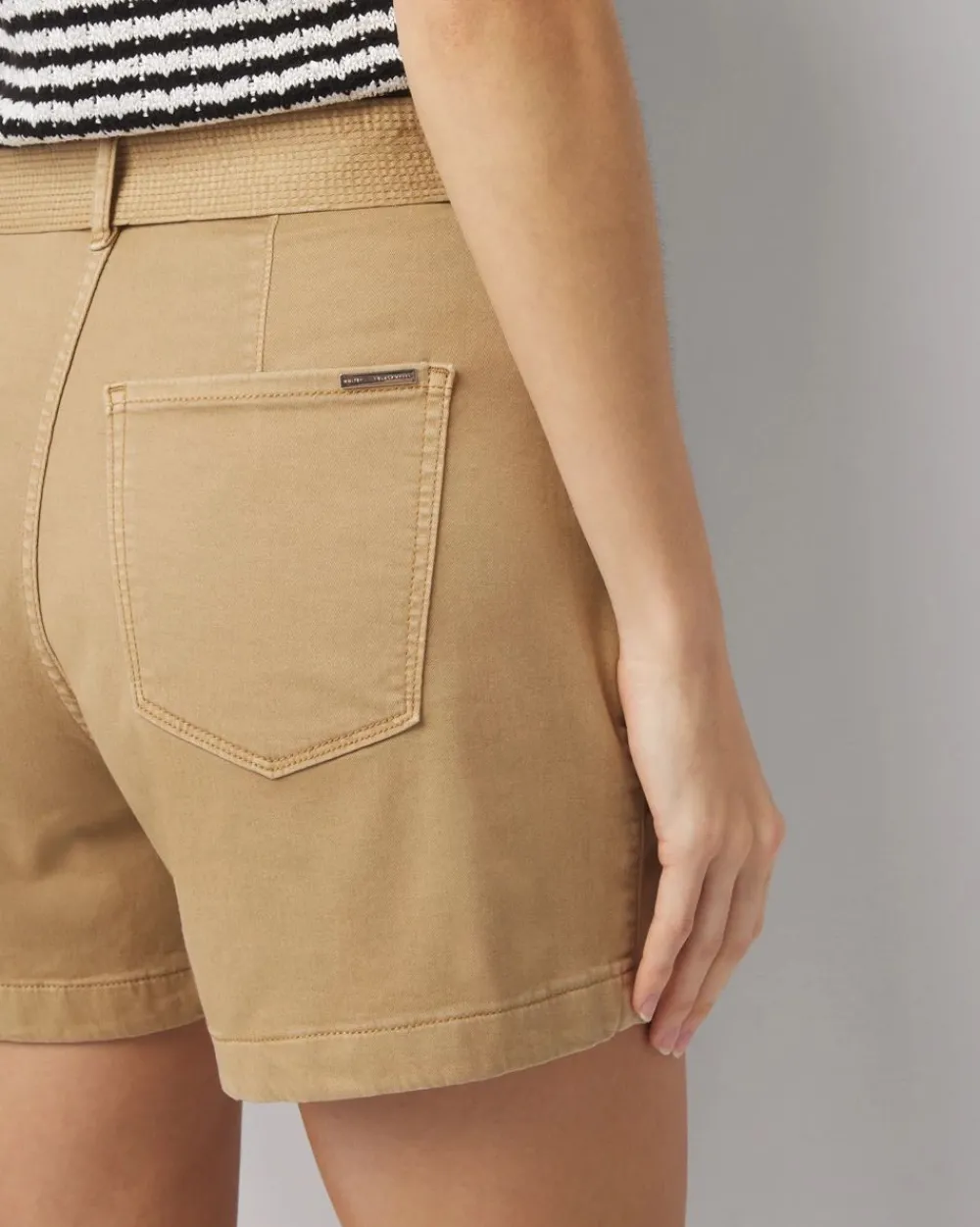 Extra High-Rise Belted Shorts*White House Black Market Clearance