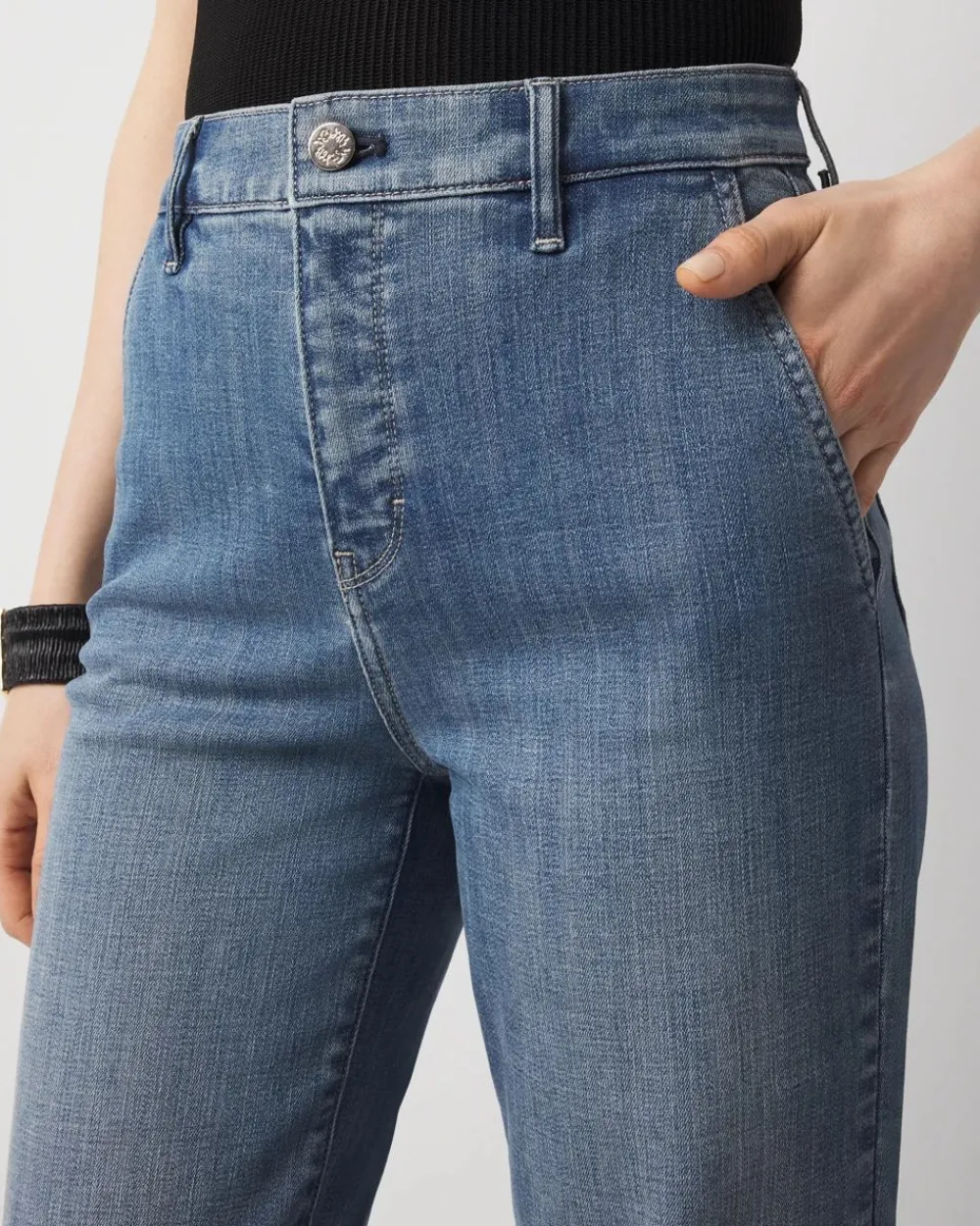 Extra High-Rise Cuffed Relaxed Straight Jean*White House Black Market New