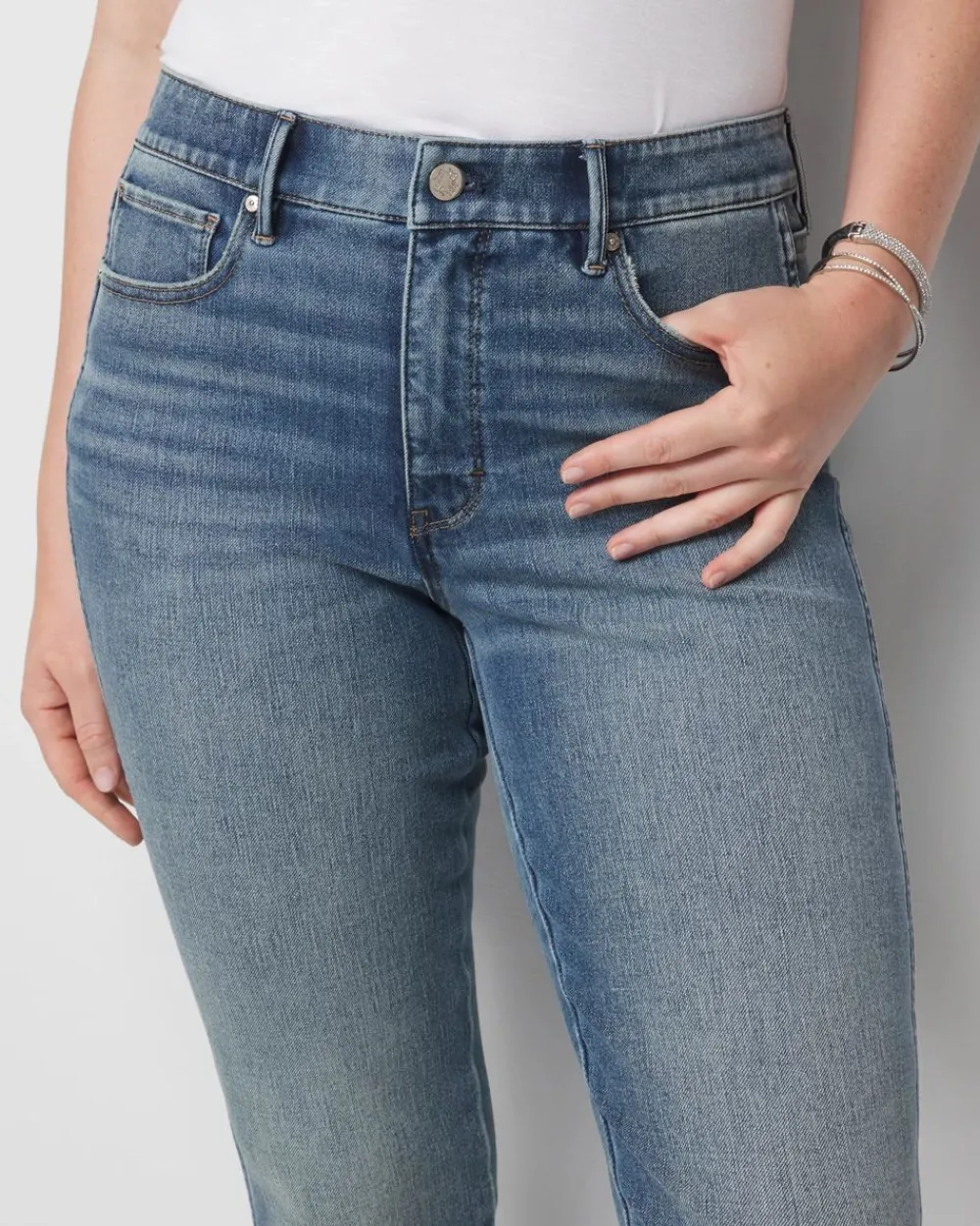 High-Rise Full Straight Jeans*White House Black Market Clearance