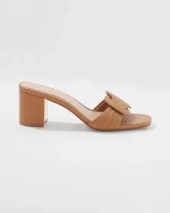 Interlock Leather Sandal*White House Black Market Outlet
