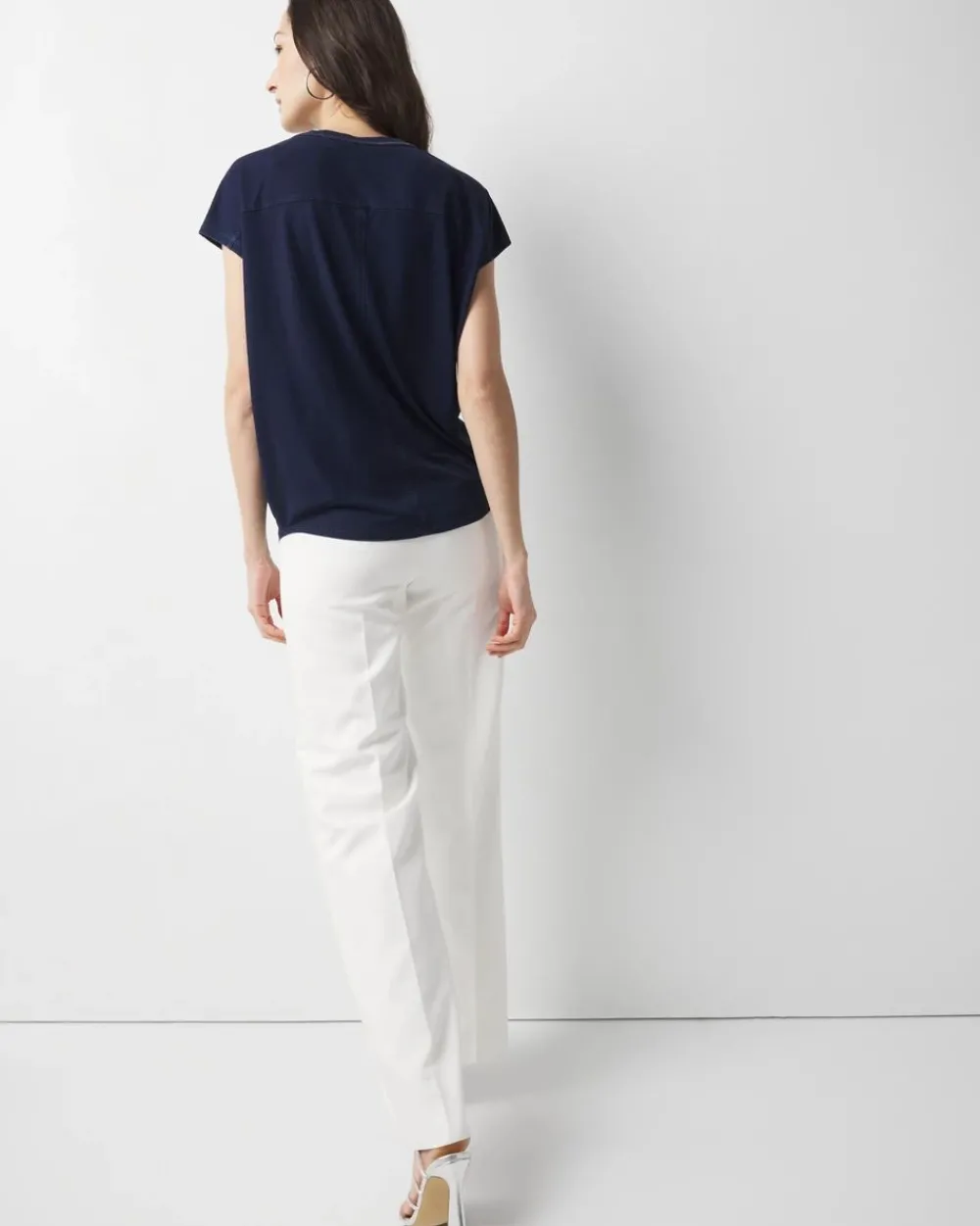 Jetsetter Tee*White House Black Market Clearance