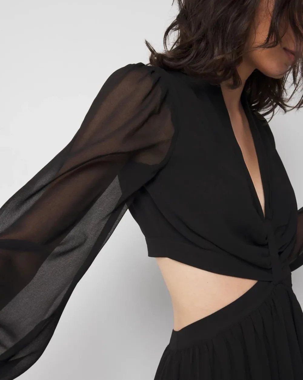 Long-Sleeve V-Neck Cutout Midi Dress*White House Black Market Outlet