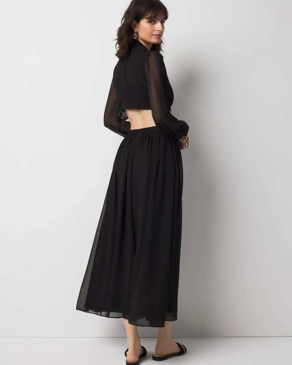 Long-Sleeve V-Neck Cutout Midi Dress*White House Black Market Outlet