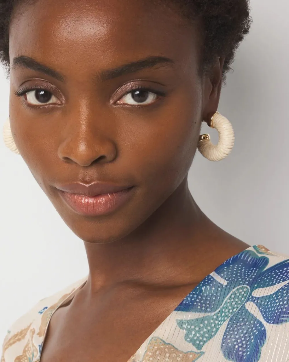 Natural Raffia Hoop Earrings*White House Black Market Online