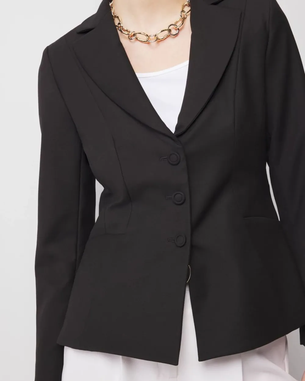 Petite 3-Button Signature Blazer*White House Black Market Best