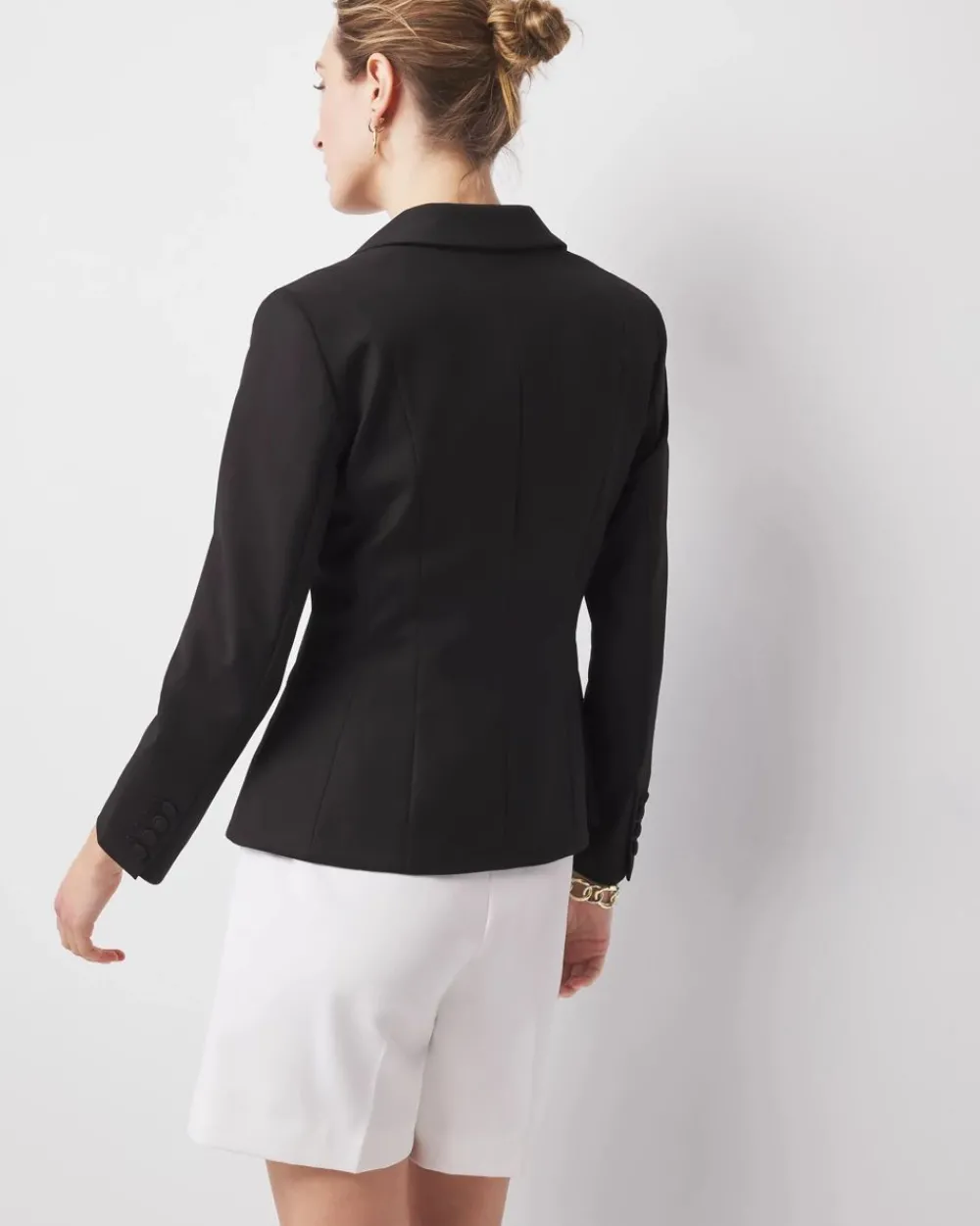 Petite 3-Button Signature Blazer*White House Black Market Best