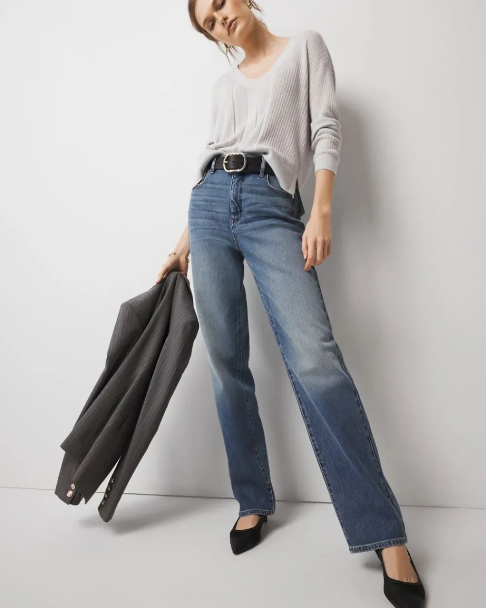 Petite Extra High-Rise Relaxed Straight Jeans*White House Black Market Hot