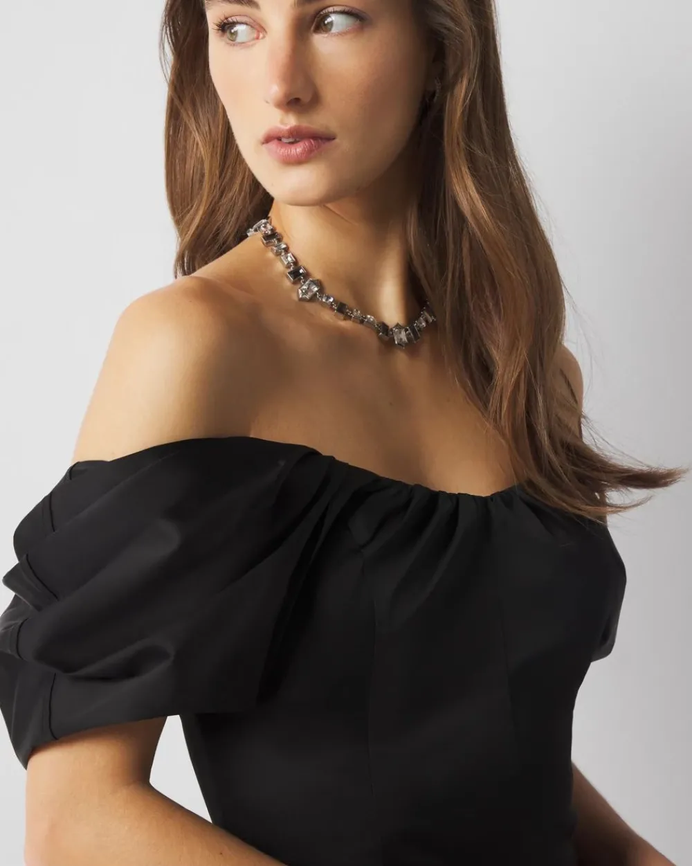 Petite Off-The-Shoulder Satin Midi Dress*White House Black Market Hot