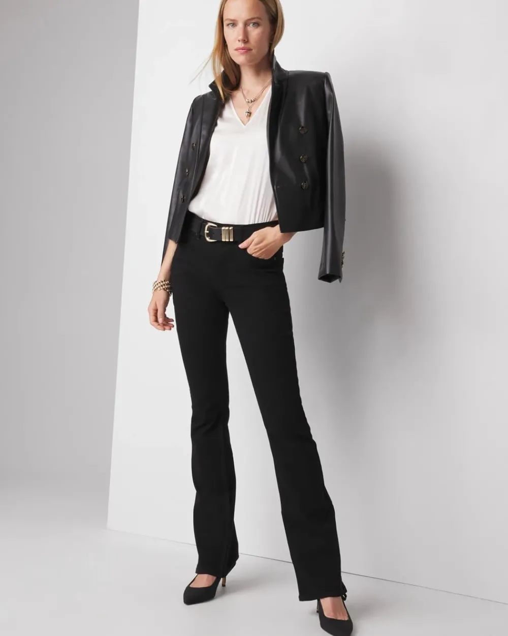 Petite Ruched Shoulder Shell Top*White House Black Market Hot