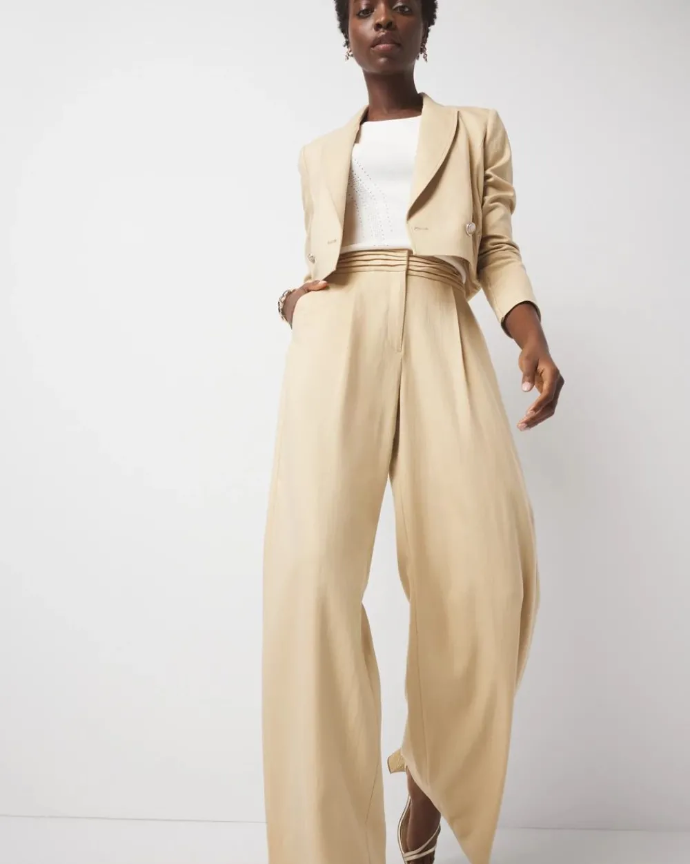 Pleated Waist Wide Leg Pant*White House Black Market Clearance