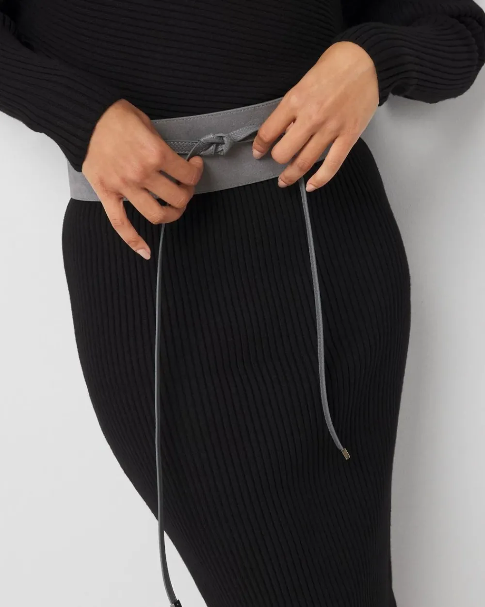 Suede Obi Belt*White House Black Market Clearance