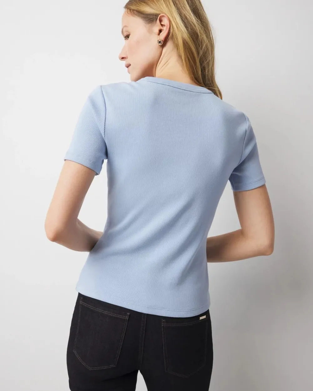 WHBM FORME™ Ribbed Stretch Button Shoulder Tee*White House Black Market Clearance