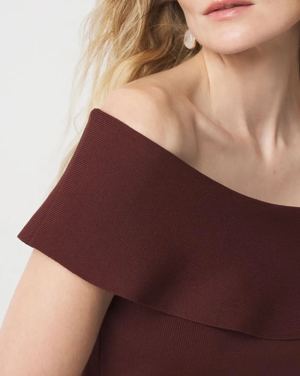 WHBM FORME™ Sculpt Stretch Off-the-Shoulder Sweater*White House Black Market Best